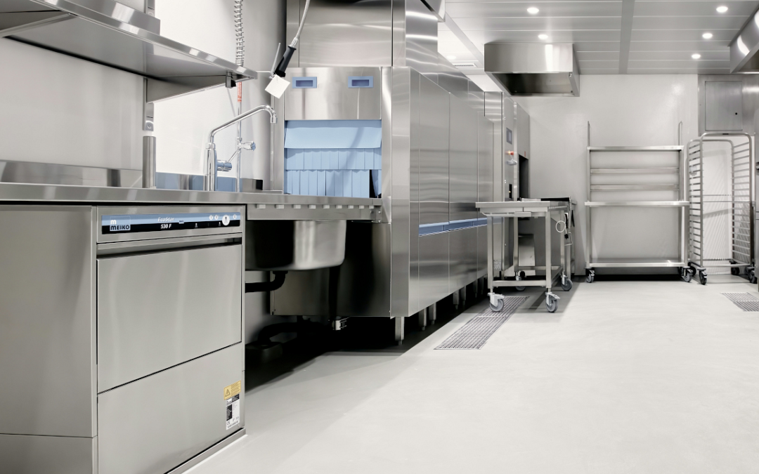 Wyparzarka Winterhalter w gastronomii – jak działa i dlaczego poprawia higienę pracy?